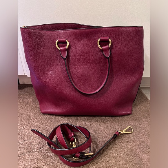 Authentic Prada red Soft leather Tote bag Preloved - Picture 2 of 6